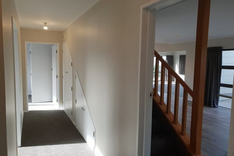 Photo of property in 157 Tait Drive, Greenmeadows, Napier, 4112