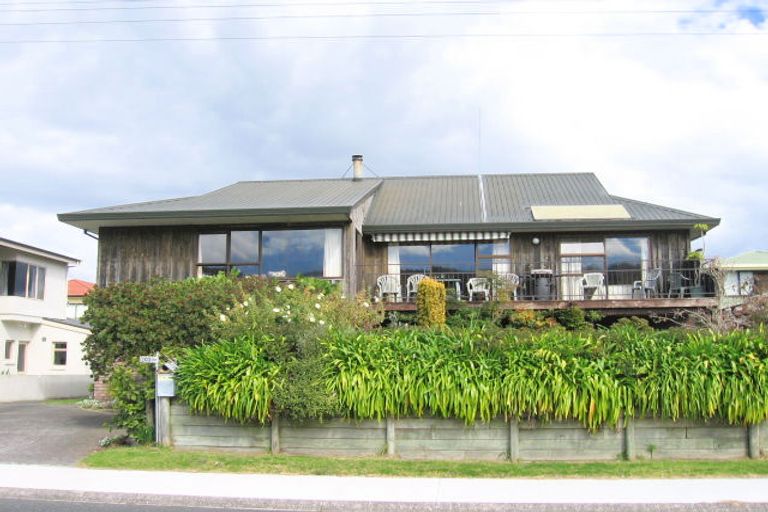 Photo of property in 203 Beach Road, Whangamata, 3620