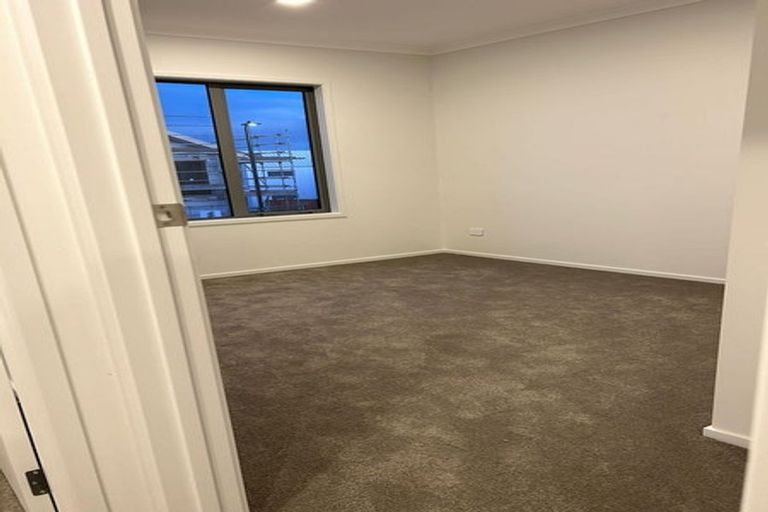 Photo of property in 15 Green Bamboo Road, Hobsonville, Auckland, 0616