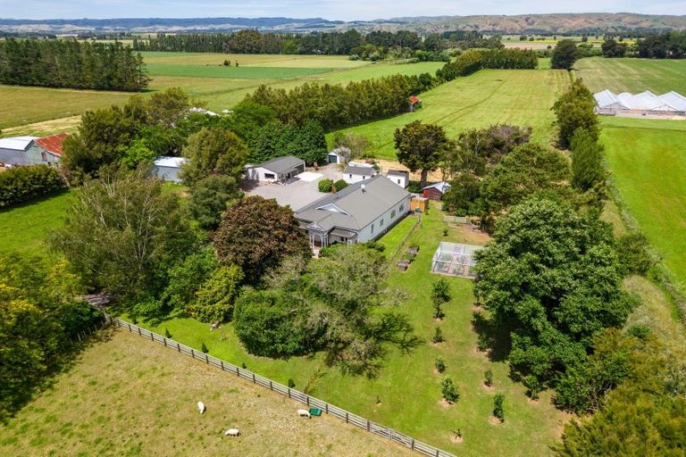 Photo of property in 2566 State Highway 2, Ahikouka, Greytown, 5794
