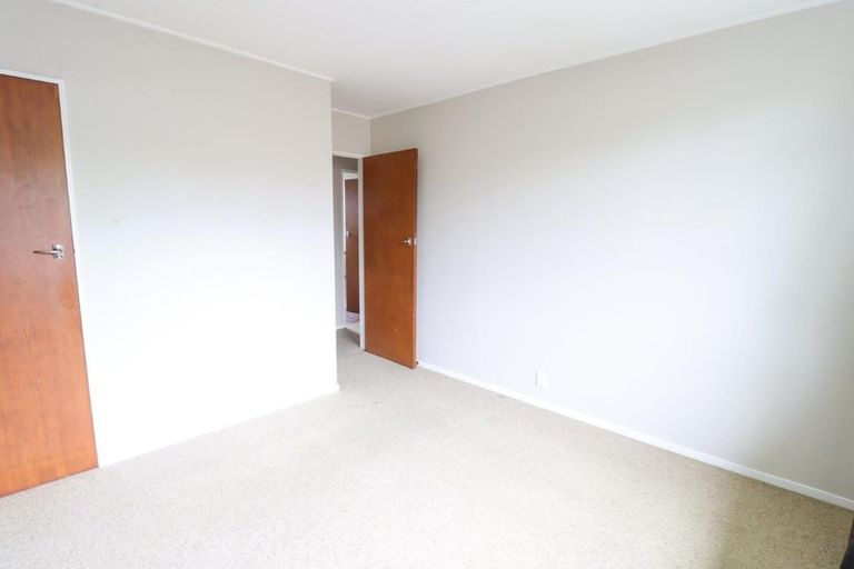 Photo of property in 24a Humphries Place, Awapuni, Palmerston North, 4412