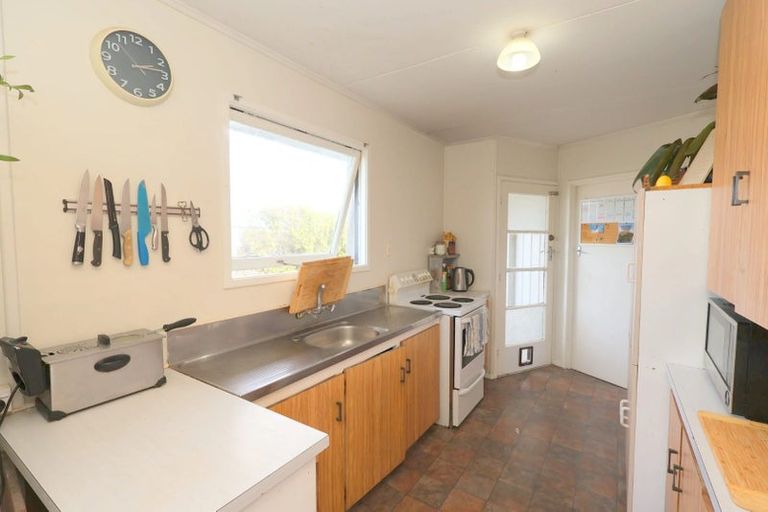 Photo of property in 2 Dundee Street, Strathern, Invercargill, 9812