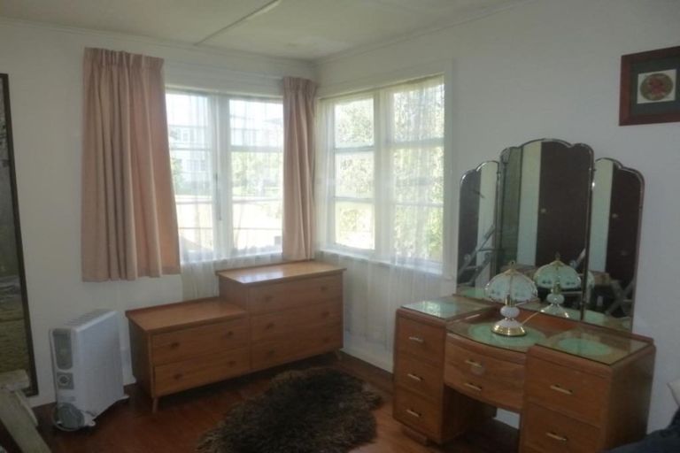 Photo of property in 153 Reynolds Street, Taita, Lower Hutt, 5011