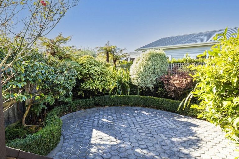 Photo of property in 2/11 Duncan Street, Sumner, Christchurch, 8081