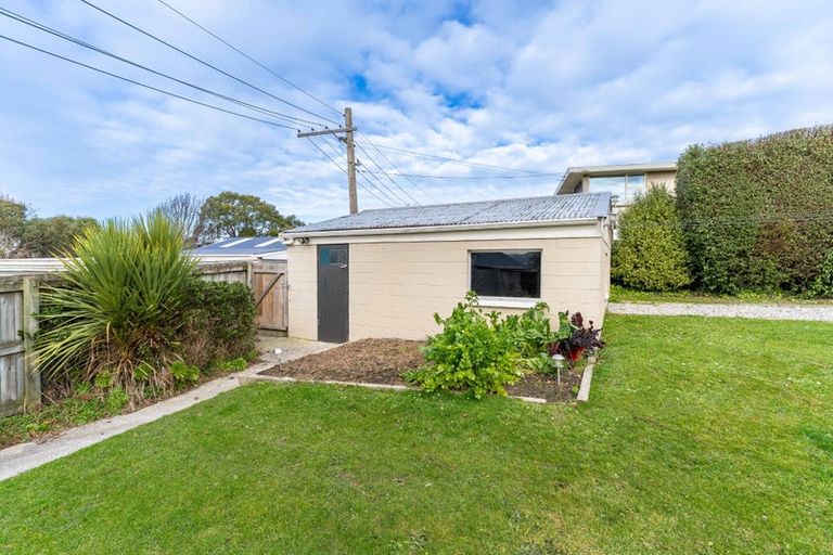Photo of property in 25 Crosby Street, Mornington, Dunedin, 9011