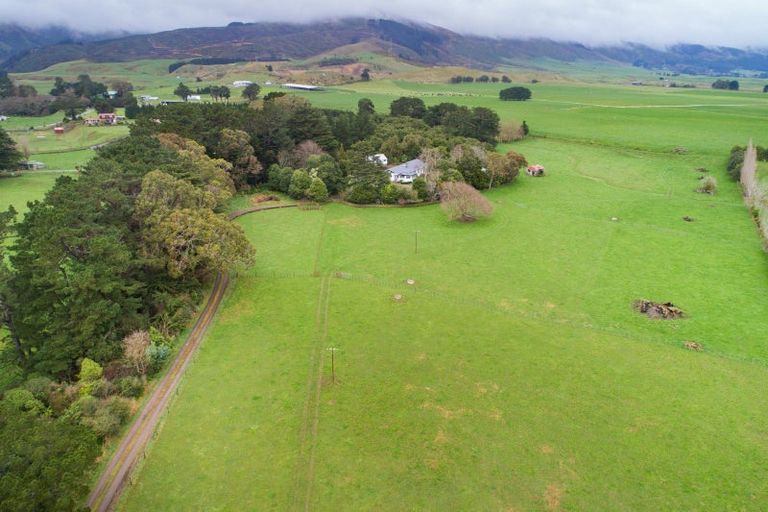 Photo of property in 200 Hewitts Road, Linton, Palmerston North, 4472