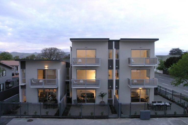 Photo of property in 9/318 Barbadoes Street, Christchurch Central, Christchurch, 8011