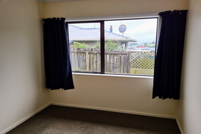 Photo of property in 9b Fraser Avenue, Johnsonville, Wellington, 6037