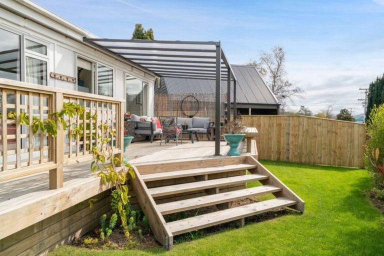 Photo of property in 49 Matuku Street, Two Mile Bay, Taupo, 3330