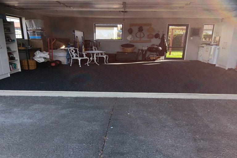 Photo of property in 21 Weka Street, Oxford, 7430