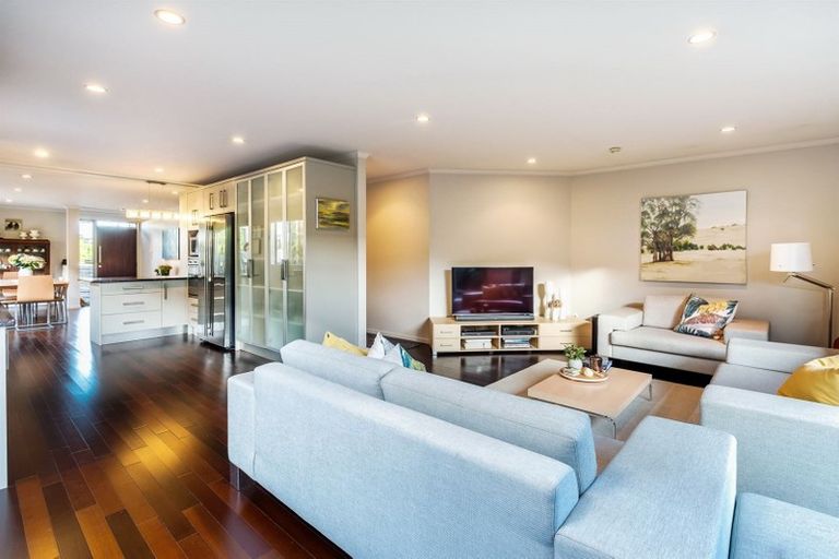 Photo of property in 20 Himikera Avenue, Avondale, Auckland, 1026