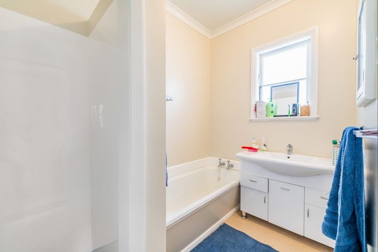 Photo of property in 195a Naenae Road, Naenae, Lower Hutt, 5011