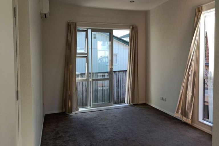 Photo of property in 8 Ervine Place, Bucklands Beach, Auckland, 2014
