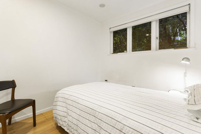 Photo of property in 2/5 Larchwood Avenue, Westmere, Auckland, 1022