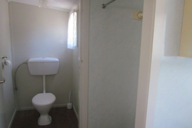 Photo of property in 238 Bridge Street, Eltham, 4322