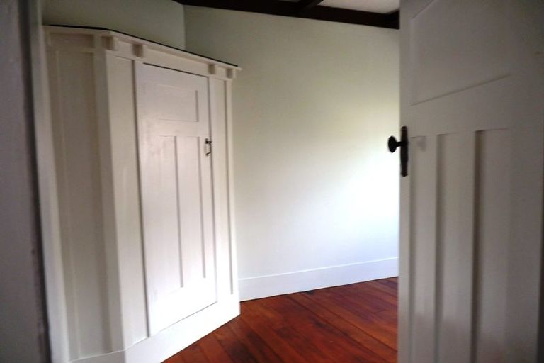 Photo of property in 62 St Michaels Avenue, Point Chevalier, Auckland, 1022