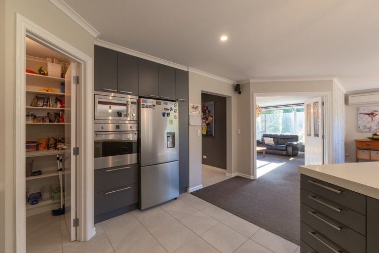 Photo of property in 57 Matua Grove, Otatara, Invercargill, 9879