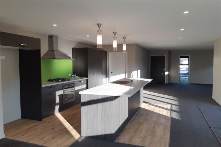 Photo of property in 16 Storer Street, Kaiapoi, 7630