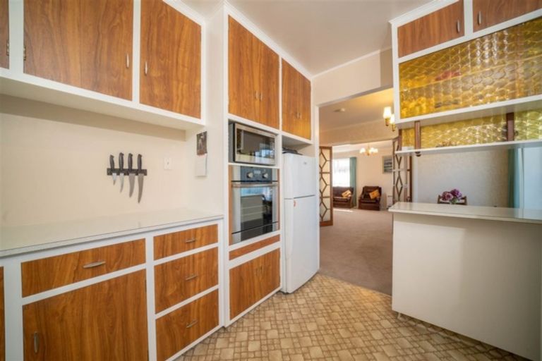 Photo of property in 27 Yardley Street, Avonhead, Christchurch, 8042