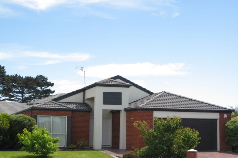 Photo of property in 10 Primula Place, Waimairi Beach, Christchurch, 8083