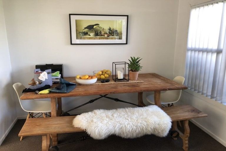 Photo of property in 2/50a Taharoto Road, Takapuna, Auckland, 0622