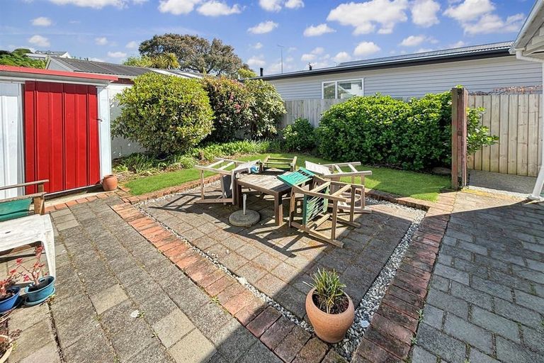 Photo of property in 34 Wakatu Avenue, Moncks Bay, Christchurch, 8081