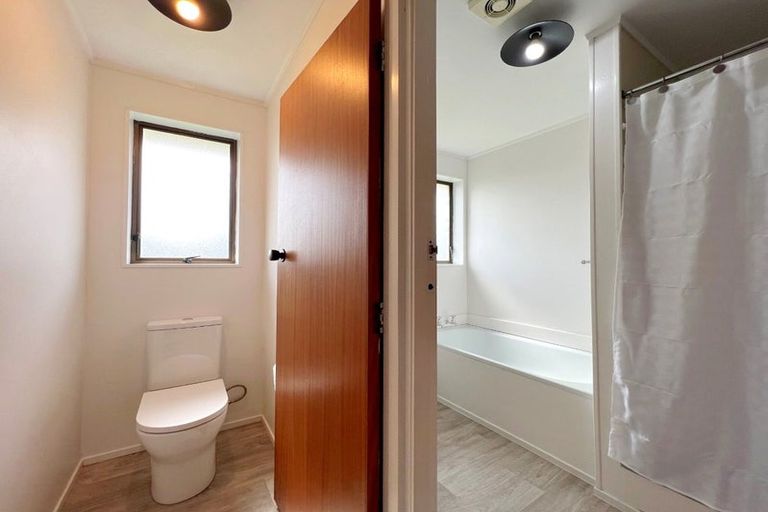 Photo of property in 6 Amber Lane, Melville, Hamilton, 3206