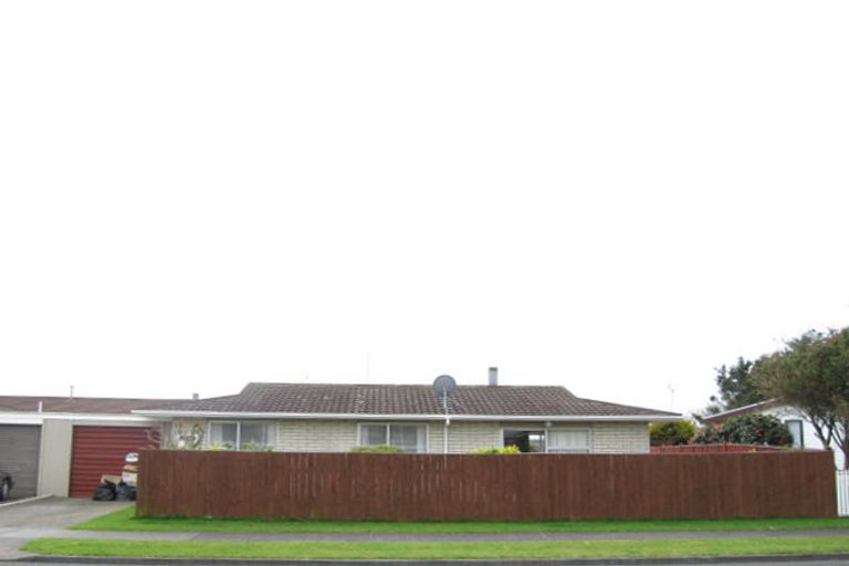 Photo of property in 205b Parklands Avenue, Bell Block, New Plymouth, 4312