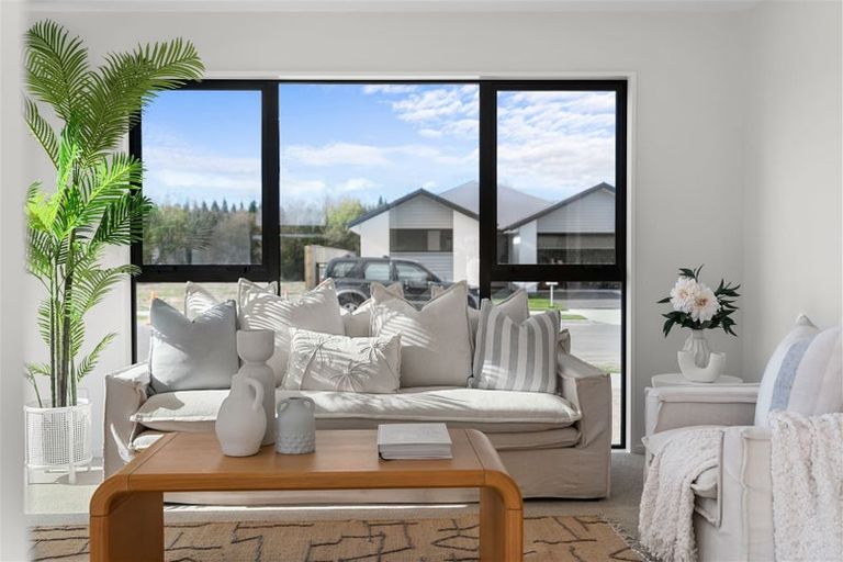 Photo of property in 19 Bastings Street, Kaiapoi, 7630