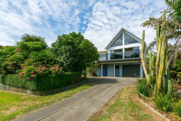 Photo of property in 2 Motukari Place, Onaero, Waitara, 4383