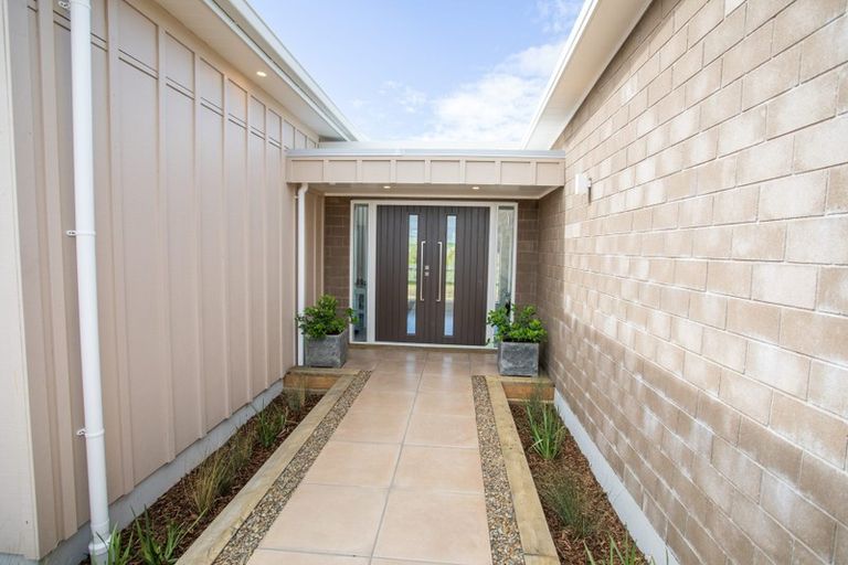 Photo of property in 3354 Kaipara Coast Highway, Glorit, Warkworth, 0984