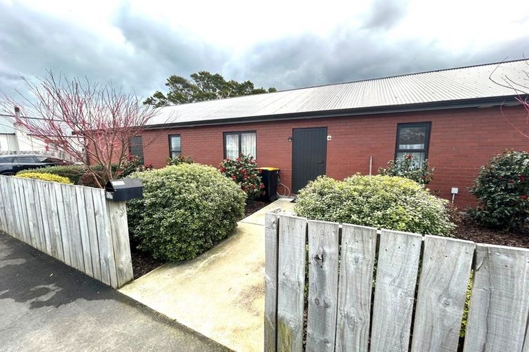 Photo of property in 90 Herbert Street, Masterton, 5810