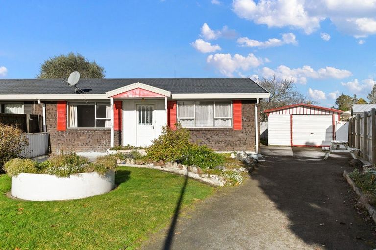 Photo of property in 16a Bradley Place, Nawton, Hamilton, 3200