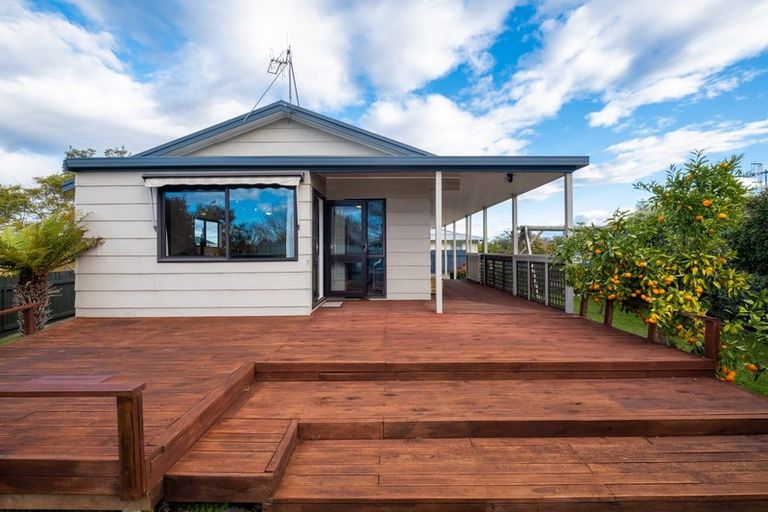 Photo of property in 12 Cormack Place, Greenmeadows, Napier, 4112