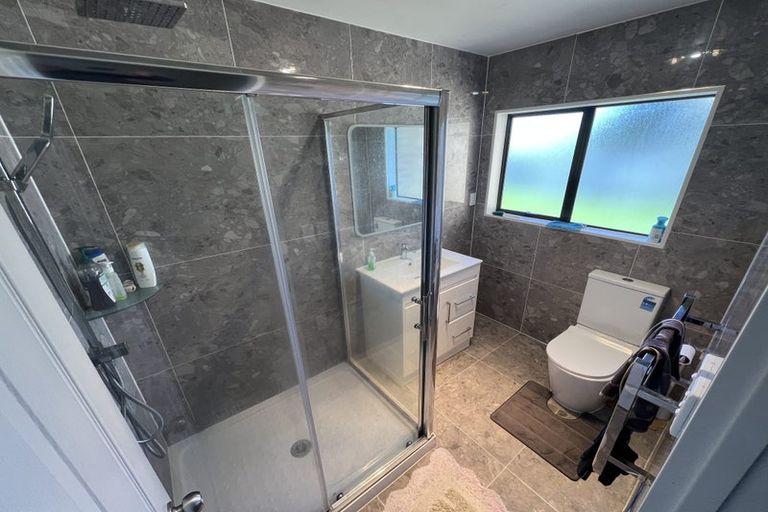 Photo of property in 1/415 Roscommon Road, Clendon Park, Auckland, 2103