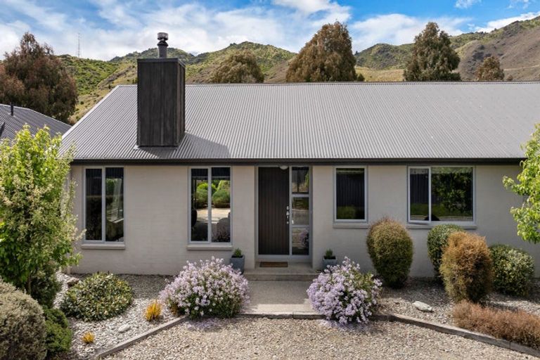 Photo of property in 33 Sunhaven Cove, Cromwell, 9310