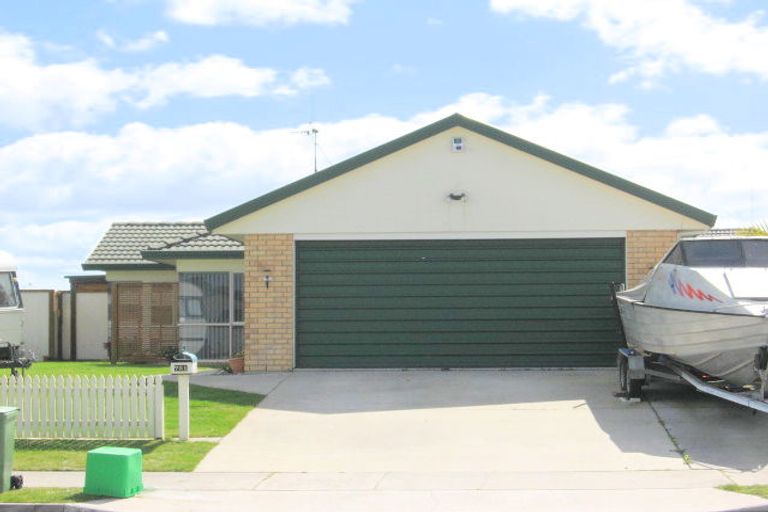 Photo of property in 781 Grenada Street, Papamoa Beach, Papamoa, 3118