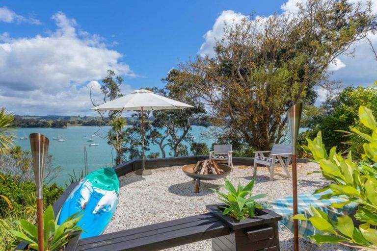 Photo of property in 41 Ridge Road, Mahurangi East, Warkworth, 0982