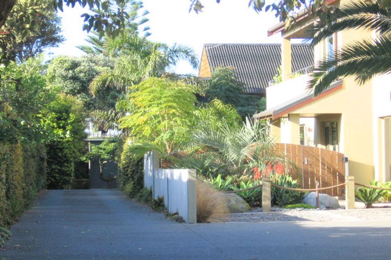 Photo of property in 305a Oceanbeach Road, Mount Maunganui, 3116