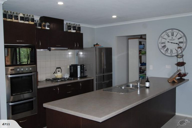 Photo of property in 75a Mick Dillon Road, Tahekeroa, Kaukapakapa, 0873