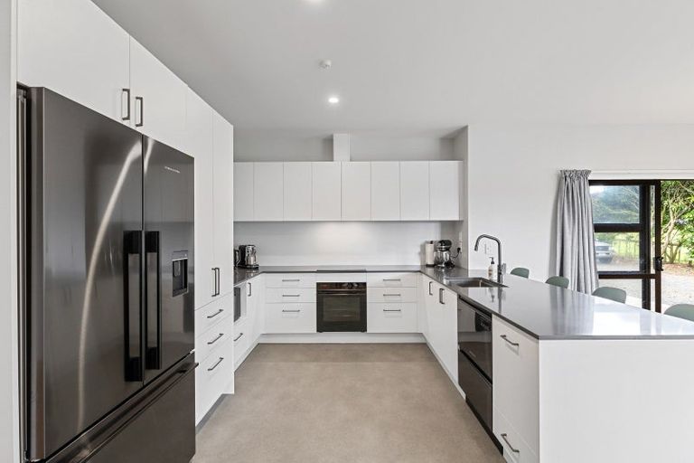 Photo of property in 926 State Highway 5, Tapapa, Tirau, 3485