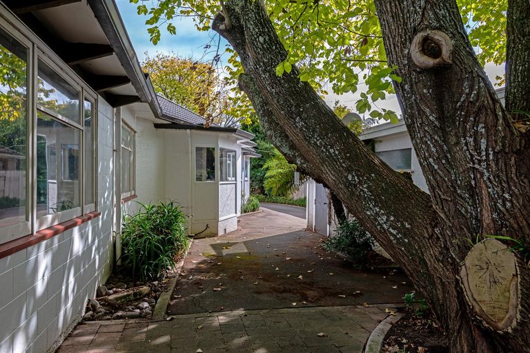 Photo of property in 24 Keeling Street, West End, Palmerston North, 4412