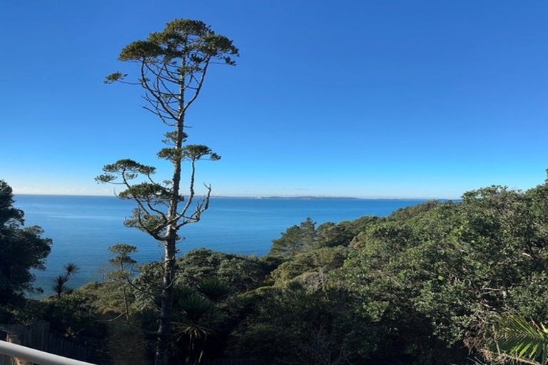 Photo of property in 10 Sykes Avenue, Hatfields Beach, Orewa, 0931