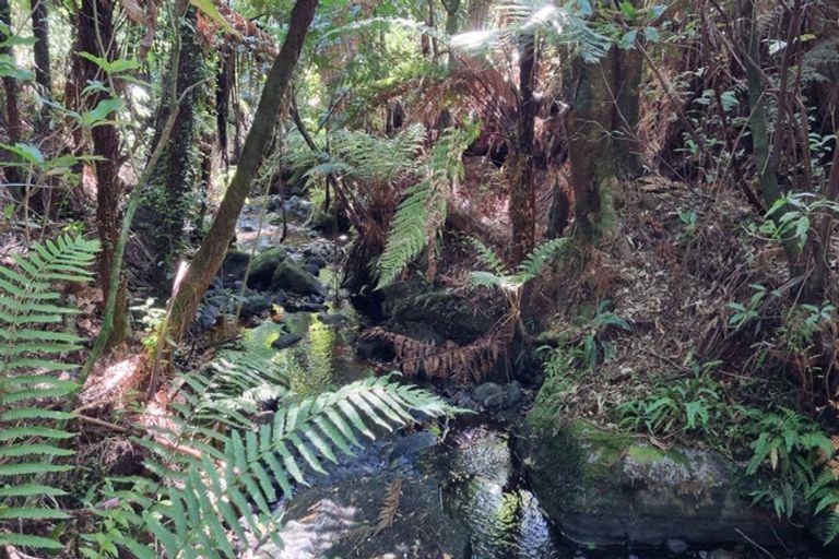 Photo of property in 1225 Frankley Road, Hurworth, New Plymouth, 4371