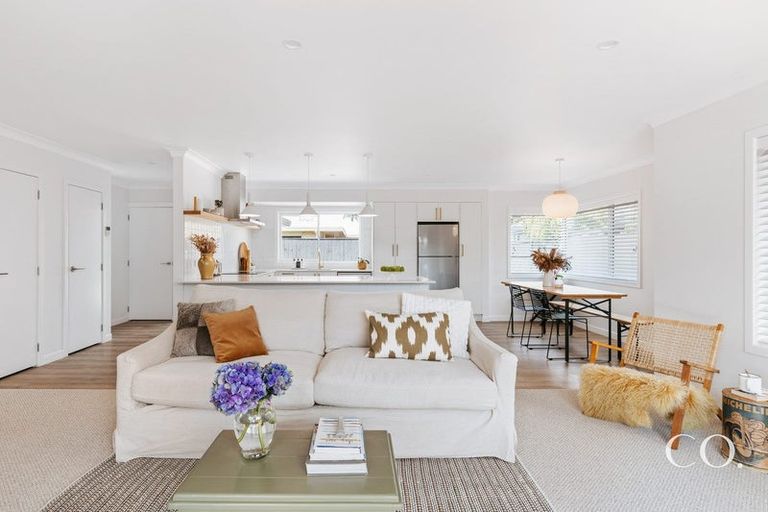 Photo of property in 12 Stableford Drive, Pyes Pa, Tauranga, 3112