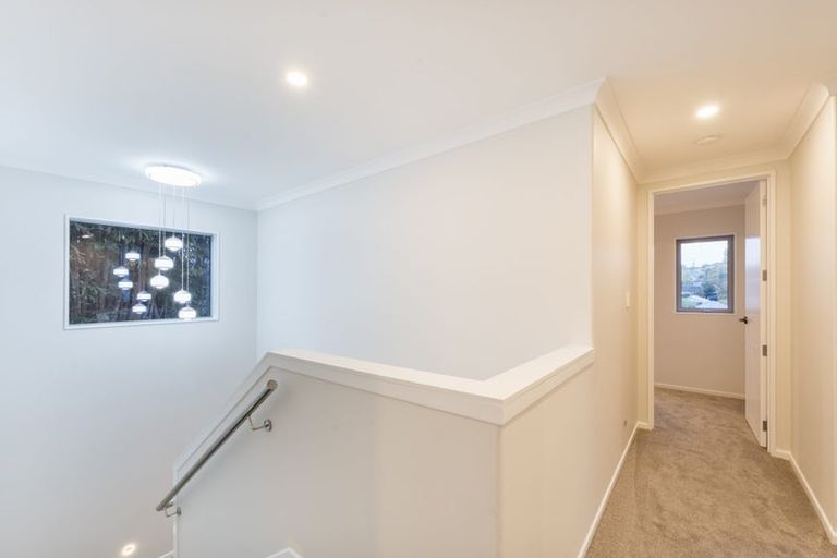 Photo of property in 41d Candia Road, Swanson, Auckland, 0614