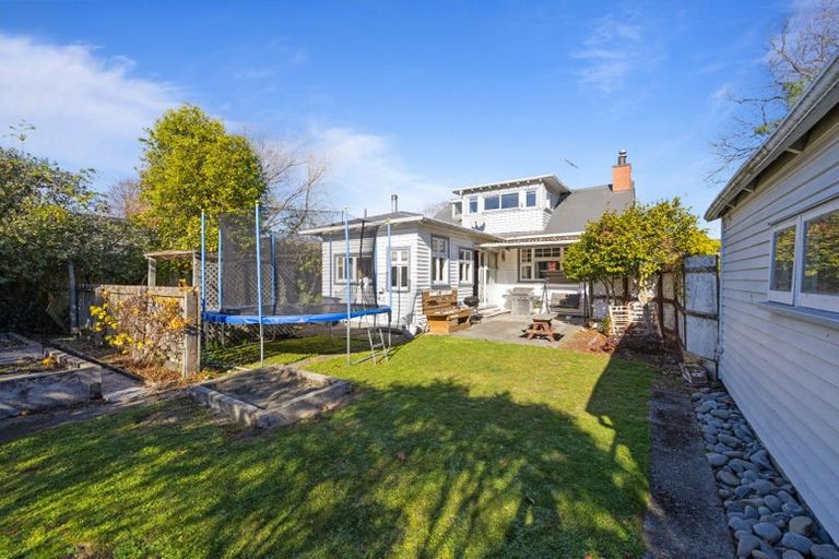 Photo of property in 15 Buxton Terrace, Saint Martins, Christchurch, 8022