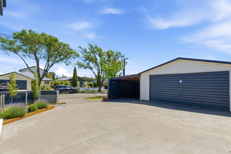 Photo of property in 28 Greenhaven Drive, Burwood, Christchurch, 8083