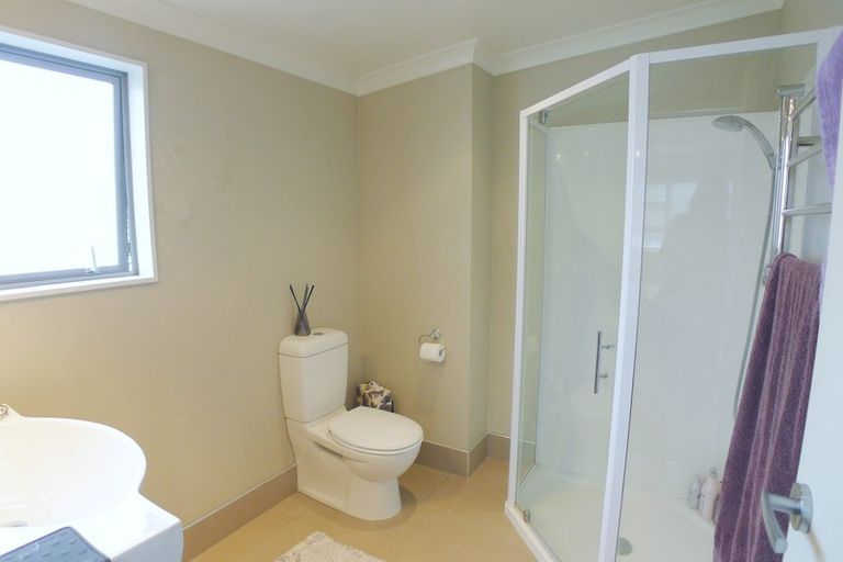 Photo of property in 113 Aberley Road, Schnapper Rock, Auckland, 0632