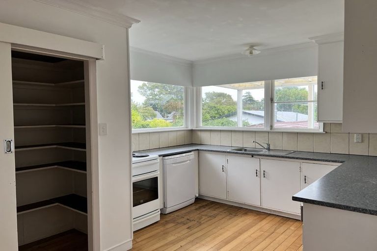 Photo of property in 38 Horopito Road, Waikanae, 5036